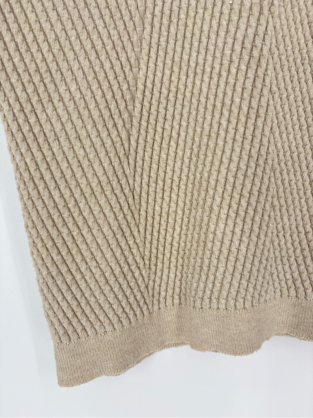 Sleeveless Ribbed Knit Quiet Luxury Minimalist Old Money Shirt Top Women Large - Picture 4 of 13